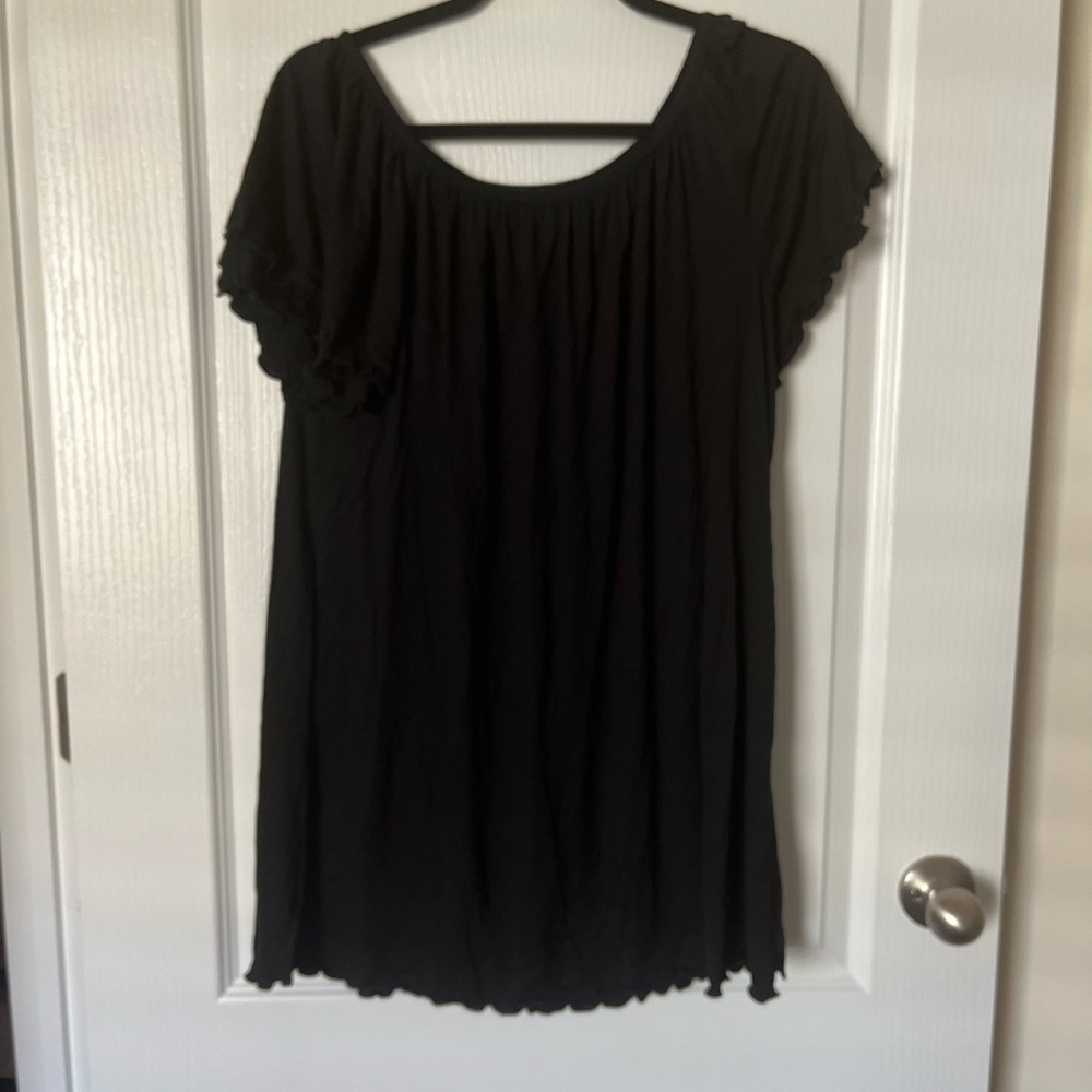 Black Flowy women’s blouse XL